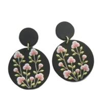 XIGAWAY Pendientes colgantes florales para mujer, aretes de gota de tulipán acrílico negro, aretes de aro con textura de arcilla para viajeros, S, Acrílico, Sin gemas