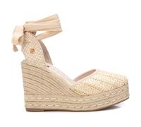 XTI - Sandalias con Cuña Mujer Beige - Calzado Cómodo y Versátil - Moda casual - Modelo 14395103 (Talla 35)