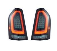 XVGUOYAN Para Chrysler Para 300c 2011-2014 Conjunto De Luces Traseras Actualización Con Parpadeo Dinámico Piloto Trasero Automóvil Asamblea(Black one set)