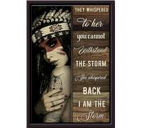 YAASIMOULE Póster enmarcado en lienzo mate Ella susurró de vuelta: 'Soy la tormenta' de los nativos americanos