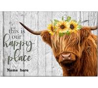 YAASIMOULE Póster y lienzo personalizados de vaca de las Tierras Altas: Este es nuestro lugar feliz, arte inspirador de pared de granja, nombre personalizado, decoración del hogar