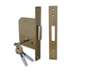 Yale-Cerradura de ponerse para puerta madera '56320' frontal de 23 mm, Caja y tapa de acero lacado. contropiastra incluida. Con clindro a Cruz Llave a tacón, tornillos para el montaje de la cerradura y 3 llaves. Solo cerrojo.