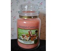 Yankee Candle Garden Hideaway Collection, Garden Picnic, 623 g raro