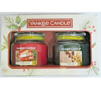 Yankee Candle XMAS Gift Set 2x Medium Jar Unwrap the Magic Singing Carols