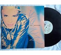 Yazz - Treat me good [Vinyl Single]