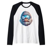Yeti Skiing: Abominable muñeco de Nieve, Esquiador, estación de esquí de montaña Camiseta Manga Raglan