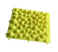 YIUPEDRFG Esterilla de masaje de pies y yoga que se puede conectar para crear una zona masaje más amplia y relajante. Cojín acupresión guijarros, Amarillo, 37 x 29.5 x 3.2 cm