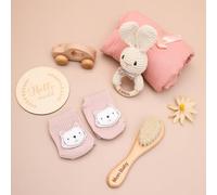 Youuys Regalo de nacimiento personalizado de 7 piezas para recién nacido, regalo para bebé, niñas, niños, toallas de baño, sonajero, chupete, tarjetas de hito, babero, cepillo, envoltorio de regalo
