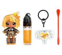 Yummiland x Halloween Lip Gloss Doll - Blair Treats - Incluye 1 Muñeca, Brillo de Labios DIY + Llavero, Juego de Cosméticos, Coleccionable de Temporada, Adecuado para Niños Mayores de 4 Años