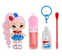Yummiland x Licensed Sweets Lip Gloss Doll: Bazooka Bubble Gum - Jojo Bubblegum - Incluye 1 Muñeca, Brillo de Labios DIY + Llavero Extraíble, Juego de Cosméticos, Coleccionable, Para Niños 4+ Años