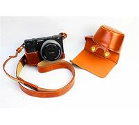 Zakao A6100 - Funda para cámara Sony Alpha A6100 (poliuretano, apertura inferior, con correa para el hombro, color marrón)