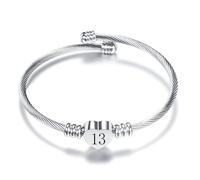 ZakiaHo 12, 13, 16, 18, 21, 30, 40, 50, 60, 70, regalos de cumpleaños para mujeres, joyería ajustable y delicada pulsera de acero inoxidable con forma de corazón, Acero inoxidable, No es una piedra