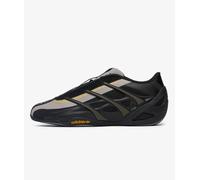 adidas Originals x Bad Bunny x Mercedes AMG Petronas Adiracer GT Ref. HQ2570 Color Negro Talla 44