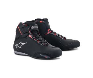 Zapatillas de Moto Alpinestars Sektor WP Negro/Gris/Rojo Flúor43 Negro,Gris,Rojo Flúor