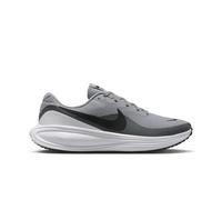 Nike Revolution 8 Sneaker