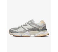Zapatillas New Balance 9060 Gris claro