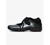 Nike Women's Air Rift Leather Ref. IH3656-095 Color Gris Plateado Talla 38