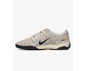 Zapatillas Nike Women's Total 90 SE Blanco roto