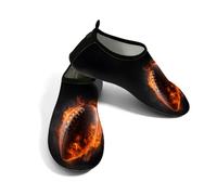 Zapatos acuáticos de playa para mujeres y hombres, de secado rápido, transpirables, antideslizantes, para piscina, surf, pelota de rugby en llamas, color negro, naranja negro, 37/38 EU