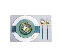 ZHCHAO Un juego de vajilla verde occidental con servilleta y hebilla, decoración de mesa
