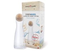 Zirben Familie® Juego de bolas de pino cembro original | confiere al agua un toque especial | Jarra de 1 litro de cristal con tapa de madera de pino | Flor de la vida Edición Flor de la Vida