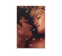 ZLTOFJ Póster moderno con texto en inglés «We Live in Time» para dormitorio familiar o oficina, celebridad, cantante, música, película de dibujos animados, 60 x 90 cm, estilo sin marco