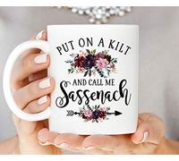 ZonaloDutt Taza de café Put On A Kilt and Call Me Sassenach Outlander Taza de café Sassenach Taza Highlander Taza escocesa Jamie and Claire