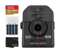 Zoom Q2n-4K - Grabadora de cámara de video práctica de ultra alta definición para músicos + tarjeta de memoria microSDXC Extreme UHS-I de 64 GB + 4 pilas AA y cargador + paño de limpieza - Paquete de