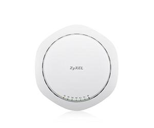 Zyxel Nebula Punto de acceso 3x3 con antena inteligente y radio dual 802.11ac, gestionado en la nube (1 año de servicio en la nube incluido) [NAP303]